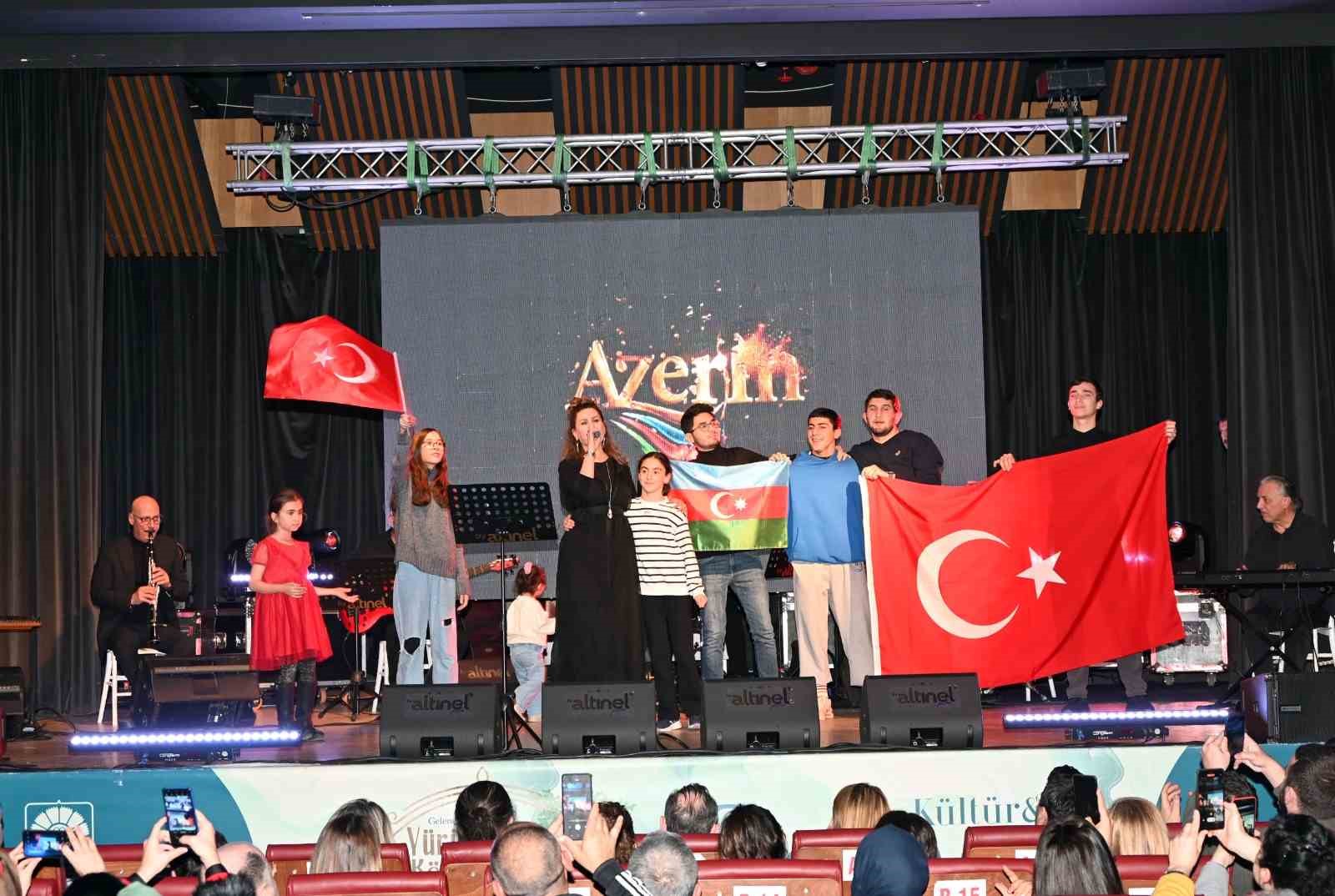 Azerin’den Yalova’da muhteşem konser