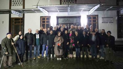 DÜZCE BELEDİYE BAŞKANI DR. FARUK ÖZLÜ, ŞEHİR KONFORUNDA KÖY UYGULAMASININ