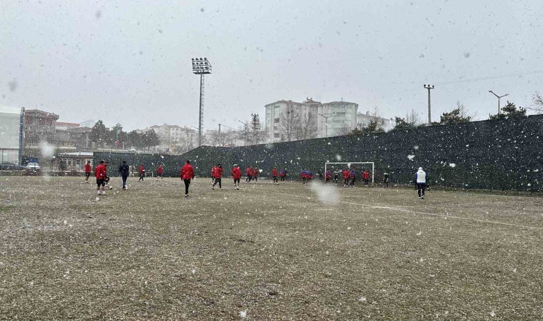 TFF 2. LİG KIRMIZI GRUP’TA MÜCADELE EDEN GMG KASTAMONUSPOR, ETKİLİ