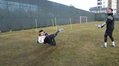 İKİNCİ DEVRENİN İKİ MAÇINI DA KAYBEDEREK LİGE BAŞLANGIÇ YAPAN KASTAMONUSPOR,