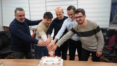 ÖZELDE ÇALIŞAN SAĞLIK PERSONELLERİNİ SENDİKALAŞTIRMAK VE SORUNLARINI DİLE GETİREREK ÇABUK