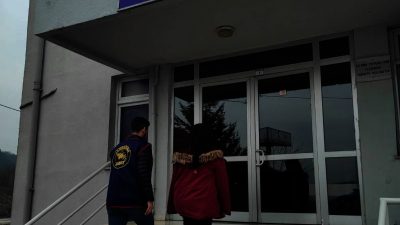 DÜZCE’DE JANDARMA EKİPLERİ TARAFINDAN YAPILAN ÇALIŞMADA UYUŞTURUCU VEYA UYARICI MADDE