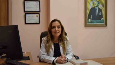 DÜZCE ÜNİVERSİTESİ TIP FAKÜLTESİ HASTANESİ’NDE GÖREVLİ DİŞ HEKİMİ JALE DEMİR,