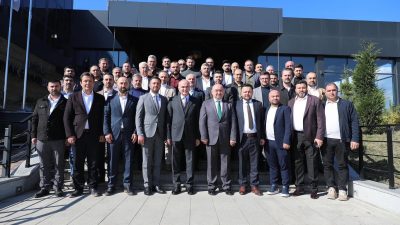 DÜZCE BELEDİYE BAŞKANI DR. FARUK ÖZLÜ, ŞEHRE DEĞER KATAN, KATKI