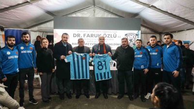 DÜZCE BELEDİYE BAŞKANI FARUK ÖZLÜ, KOÇYAZI MAHALLE SAKİNLERİYLE BİR ARAYA