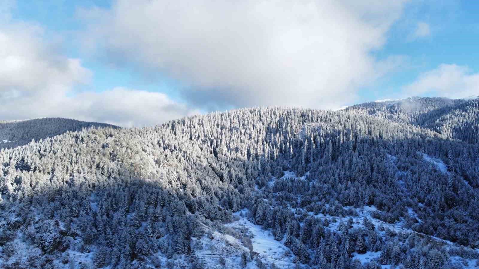 KASTAMONU’NUN İHSANGAZİ İLÇESİNDE ETKİLİ OLAN KAR YAĞIŞI İLE ILGAZ DAĞI’NIN