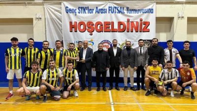 BİLECİK'TE ŞAMPİYON GENÇ FENERBAHÇELİLER OLDU