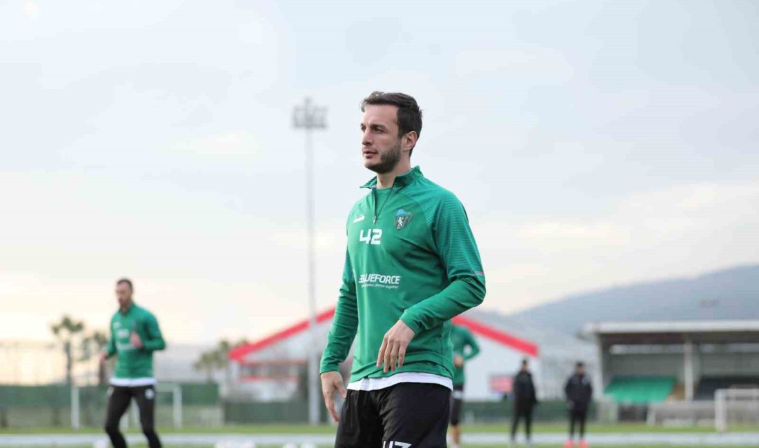 KOCAELİSPOR'UN YENİ TRANSFERİ DAVİT