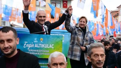 DEVREKANİ BELEDİYE BAŞKANI ENGİN ALTIKULAÇ, İLÇEDEKİ SEÇİM OFİSİNİN AÇILIŞINDA KONUŞARAK,