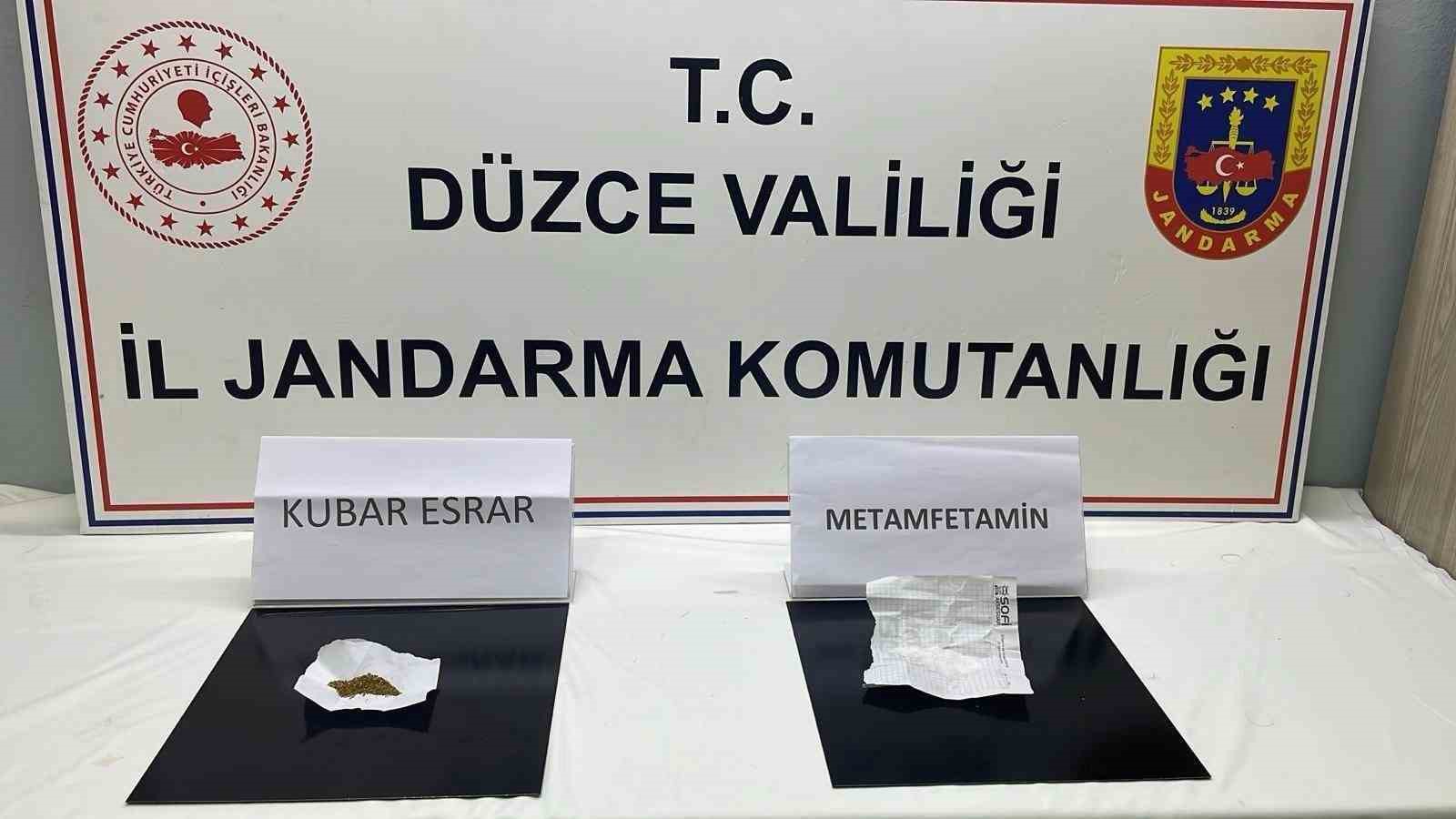 Düzce’de uyuşturucu ve kaçakçılığa geçit yok