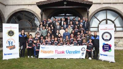 KASTAMONU İL EMNİYET MÜDÜRLÜĞÜ TARAFINDAN YÜRÜTÜLEN “HAYATA RENK VERELİM” İLE