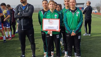 DÜZCE OKUL SPORLARI FUTBOL YARI FİNAL MÜSABAKALARINA EV SAHİPLİĞİ YAPIYOR.