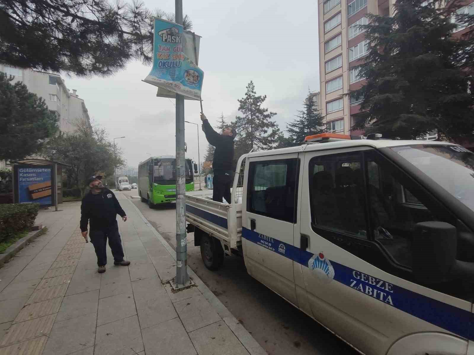 Gebze’de izinsiz afiş asanlara ceza