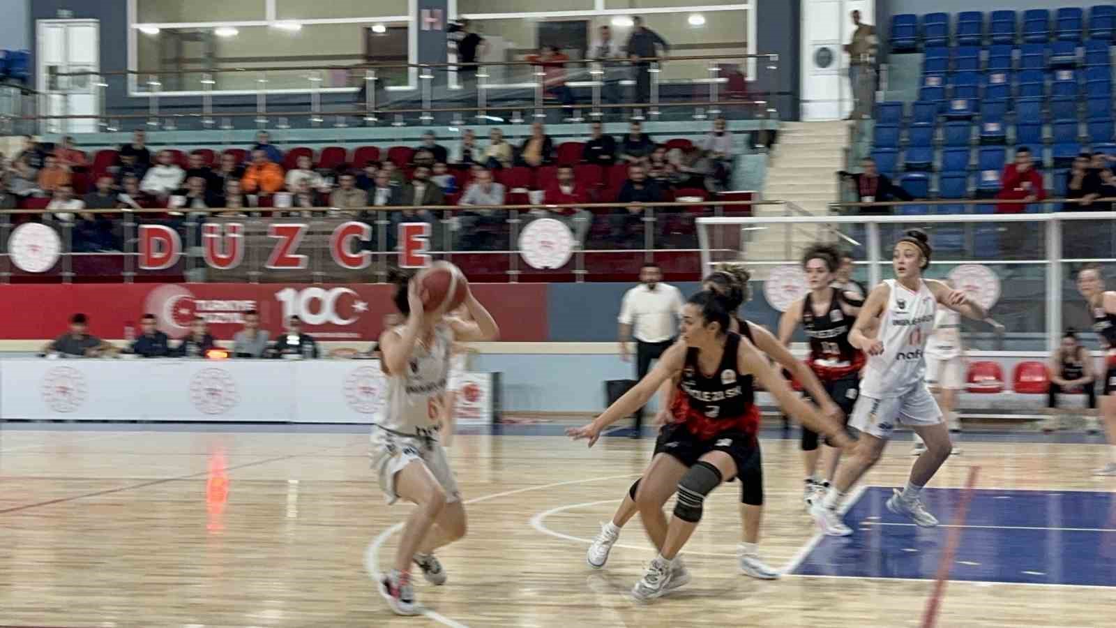 Kadınlar Bölgesel Basketbol Ligi: Düzce Atletik: 66 – Dicle 21: 62