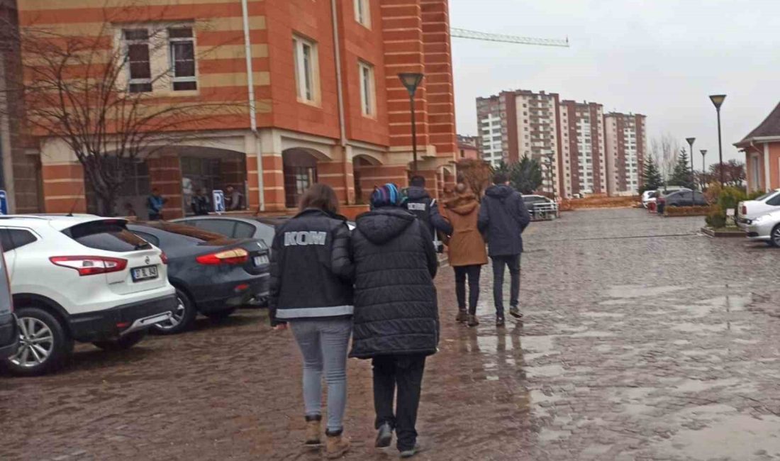 KASTAMONU'DA POLİS EKİPLERİ TARAFINDAN DÜZENLENEN OPERASYONDA, FETÖ/PDY SİLAHLI TERÖR ÖRGÜTÜ