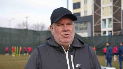 TFF 2. LİG'DE ÜST ÜSTE PUAN KAYIPLARI YAŞAYAN KASTAMONUSPOR, TEKNİK