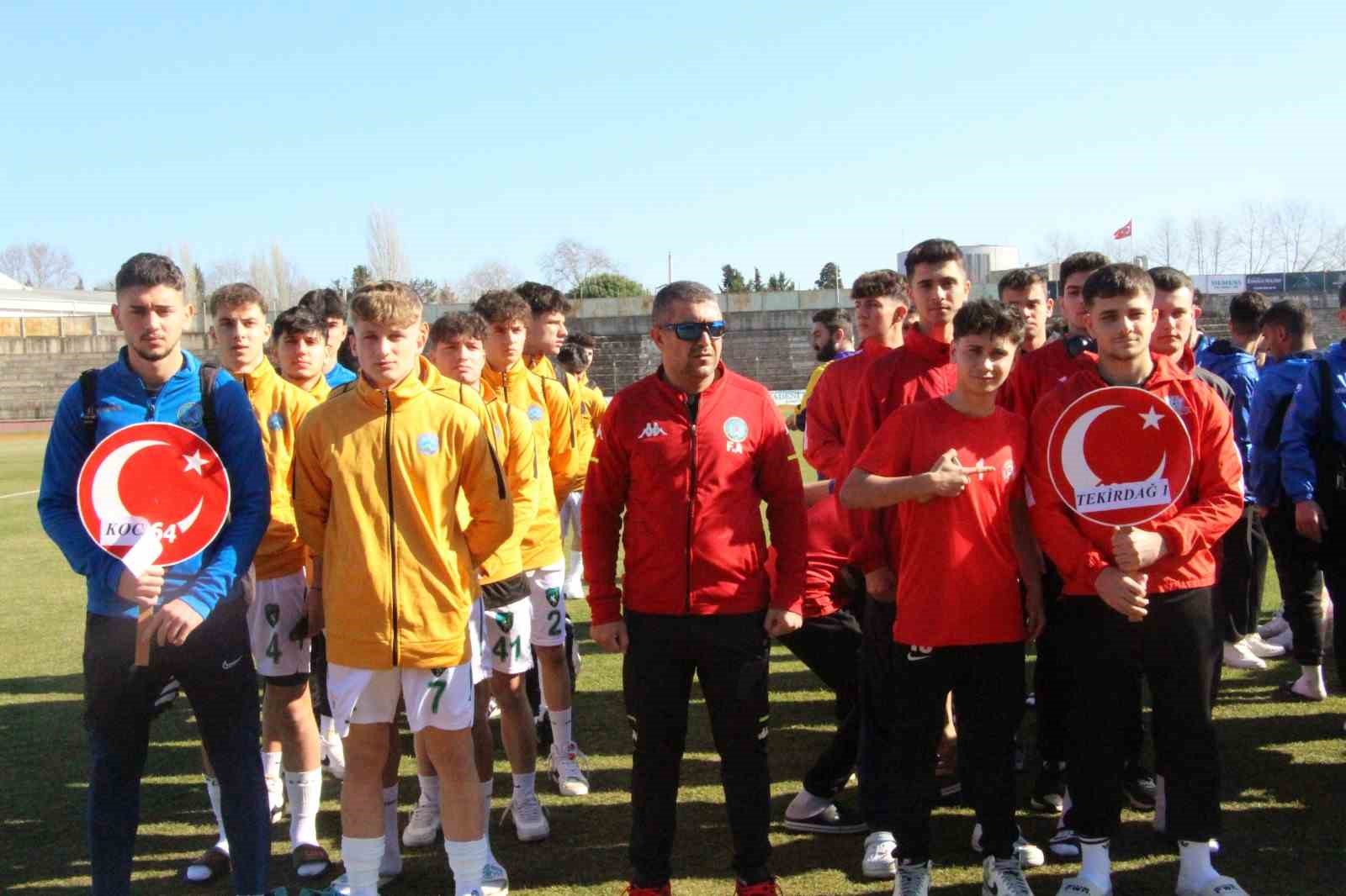 Okul Sporları Futbol Gençler Marmara Bölge Şampiyonası Yalova’da başladı