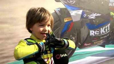 KULLANDIĞI MİLYONLUK ARAÇLARLA ADINDAN SÖZ ETTİREN VE TÜRKİYE PİST VE