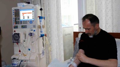 SEAH NEFROLOJİ KLİNİĞİ, SAKARYA’DA EVDE DİYALİZ UYGULAMASINI HAYATA GEÇİRDİ. EĞİTİMLERİ