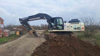 DÜZCE BELEDİYESİNİN ŞEHRİN GÖRÜNEN YÜZÜ OLAN, VATANDAŞA YAKLAŞIMDA SAHADA İLK