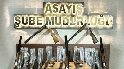 DÜZCE’DE SİLAH İMALATHANESİNE GİREN HIRSIZ 20 ADET ÜRETİMİ YAPILMIŞ AV