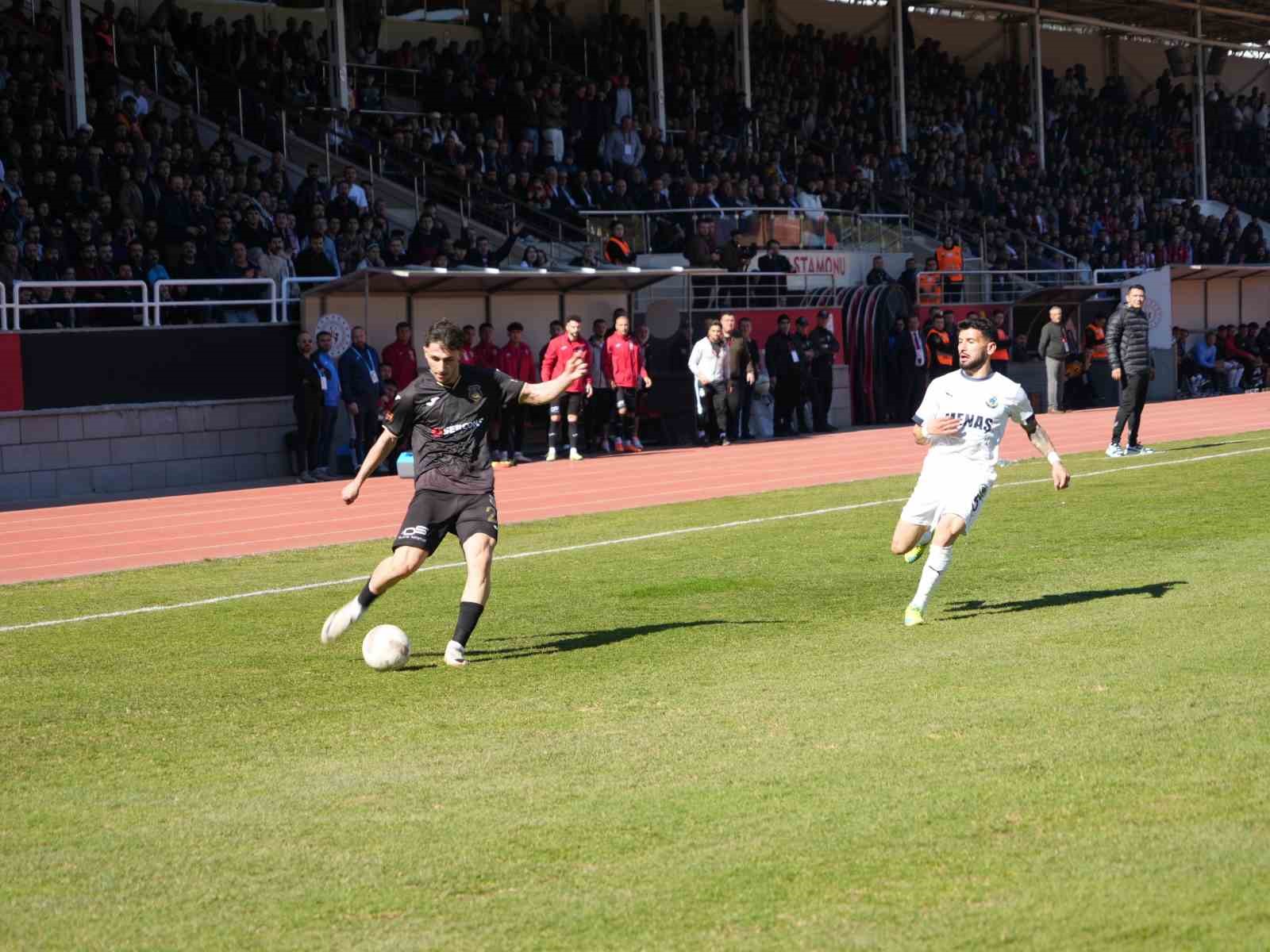 TFF 2. Lig: Kastamonuspor: 1 – Menemen Futbol Kulübü: 0