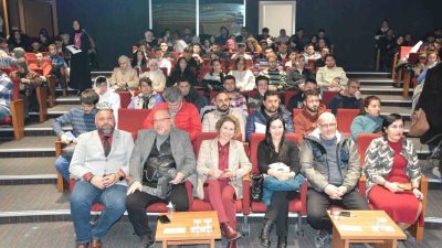 DÜZCE ÜNİVERSİTESİ ECZACILIK FAKÜLTESİ TARAFINDAN DÜZENLENEN GEÇMİŞTEN GÜNÜMÜZE TIBBİ BİTKİLER