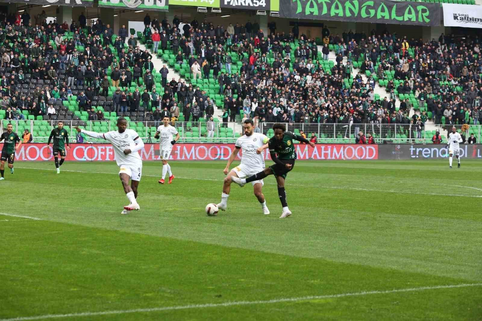 Trendyol 1. Lig: Sakaryaspor: 3 – Çorumspor: 1