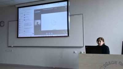 DÜZCE ÜNİVERSİTESİ KARİYER GELİŞTİRME VE MEZUN İZLEME UYGULAMA ARAŞTIRMA MERKEZİ