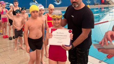 İZMİT BELEDİYESİ, YARIYIL TATİLİNDE YÜZME BİLMEYEN 7-12 YAŞ ARASI 305