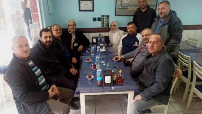 ALTINOVA İLÇESİNDE MEVCUT MAHALLE MUHTARLARI İLE MUHTAR ADAYLARI BİR ARAYA