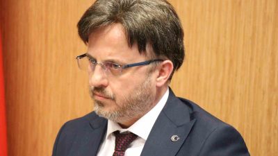 BOLU’YA GELEN SAĞLIK BAKAN YARDIMCISI HUZEYFE YILMAZ, TÜRKİYE’DE MEME KANSERİNE