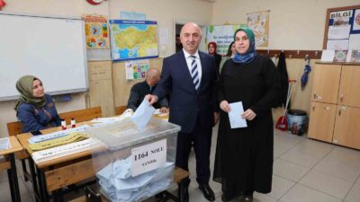 OYUNU KULLANAN DARICA BELEDİYE BAŞKANI VE CUMHUR İTTİFAKI DARICA BELEDİYE