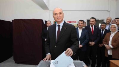 AK PARTİ DÜZCE BELEDİYE BAŞKAN ADAYI DR. FARUK ÖZLÜ, 31