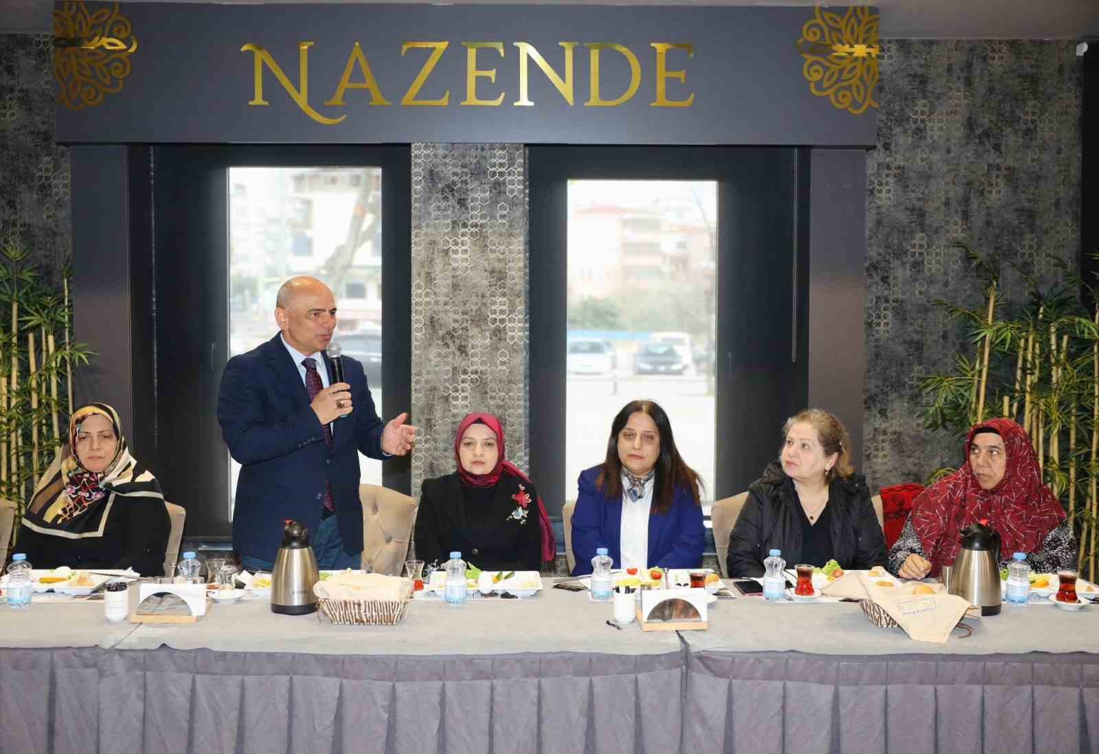 Başkan Söğüt’ten şehit ailelerine: “Şehitlerimizin emanetlersiniz”