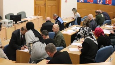 DÜZCE BELEDİYESİ, PERSONELLERİNİN İŞ SAĞLIĞI VE İŞ GÜVENLİĞİ KONULARINDA BİLGİLENDİRİLMESİ