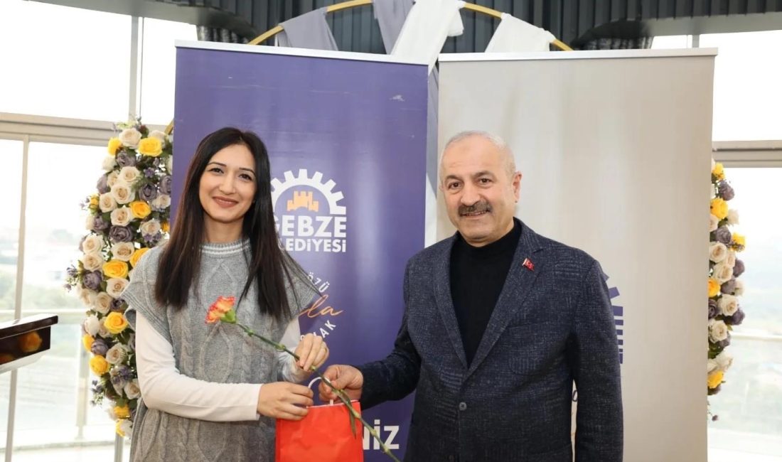 GEBZE BELEDİYE BAŞKANI ZİNNUR