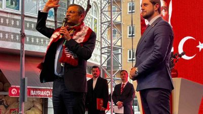 CHP GENEL BAŞKANI ÖZEL'DEN BİLECİKSPOR ÖZEL SEVGİ