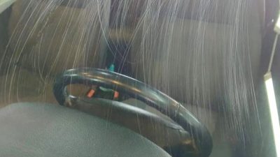 ÇİZİKLER YÜZÜNDEN ARAÇLARDA CAM DEĞİŞTİRME İŞLEMİNE SON