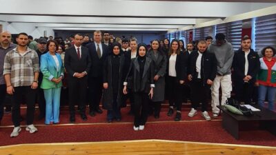 CUMHURBAŞKANLIĞI İNSAN KAYNAKLARI OFİSİ TARAFINDAN ÜNİVERSİTE ÖĞRENCİLERİNDE KARİYER FARKINDALIĞI OLUŞTURMAK,