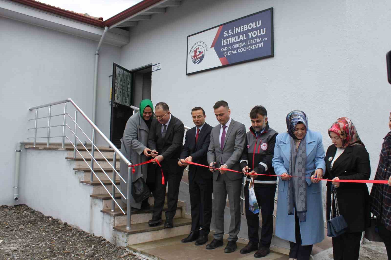 KASTAMONU’NUN İNEBOLU İLÇESİNDE BİR ARAYA GELEN 15 GİRİŞİMCİ KADIN, SOSYAL