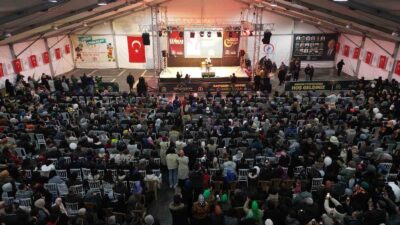 DÜZCE BELEDİYESİ TARAFINDAN DÜZENLENEN RAMAZAN ETKİNLİKLERİ VATANDAŞLARDAN YOĞUN İLGİ GÖRMEYE