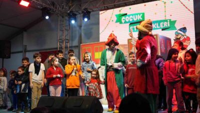 DÜZCE BELEDİYESİ RAMAZAN ETKİNLİKLERİ ÇADIRI, İKİNCİ AKŞAMDA ÇOCUKLARI AĞIRLADI. TERAVİH