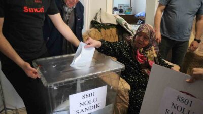 SAKARYA’DA YATAĞA BAĞIMLI ENGELLİ BİREYLER, EVDEN ÇIKAMAYAN VATANDAŞLAR VE FELÇLİ