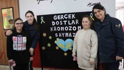 DÜZCE İL JANDARMA KOMUTANLIĞINA BAĞLI EKİPLER ÖZEL EĞİTİM UYGULAMA OKULUNDA