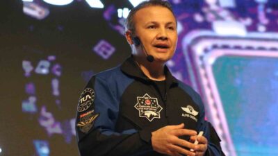 TÜRKİYE'NİN İLK ASTRONOTU ALPER GEZERAVCI, BOLU ABANT İZZET BAYSAL ÜNİVERSİTESİNDE