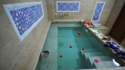 KÜLTÜR VE TURİZM BAKANLIĞI'NDAN BELGELİ 3 YILDIZLI OTEL OLARAK 2004