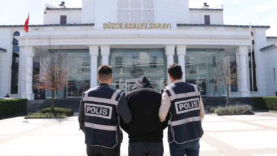 DÜZCE’DE POLİS EKİPLERİ TARAFINDAN YAPILAN ÇALIŞMADA BİRİ 16 YIL DİĞERİ