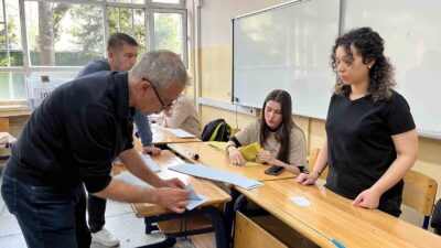 KOCAELİ'DE MAHALLİ İDARELER GENEL SEÇİMİ İÇİN OY VERME İŞLEMİ SAAT