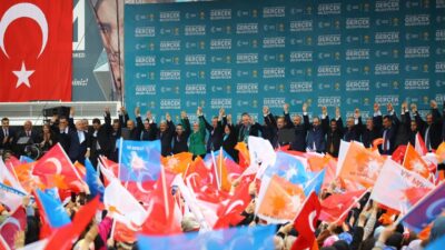 31 MART YEREL SEÇİMLERİ ÖNCESİ SON MİTİNGİNİ KOCAELİ’DE YAPAN CUMHURBAŞKANI